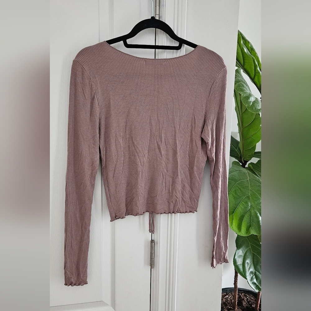 Antistar Ribbed Ruched Long Sleeve Top - Picture 3 of 4
